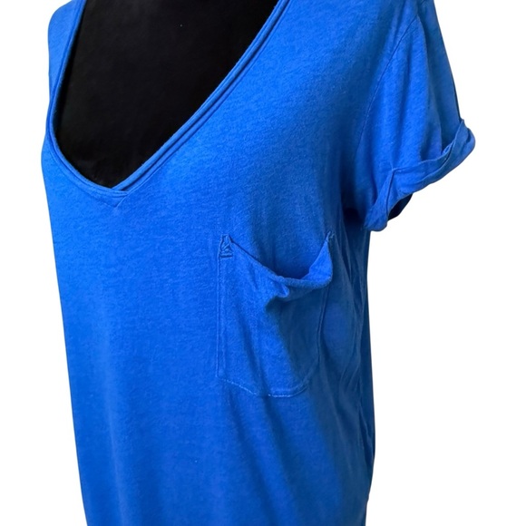 T.La | Anthropologie | Bright Blue V-Neck Slouch Tee | Sz M - Picture 2 of 7